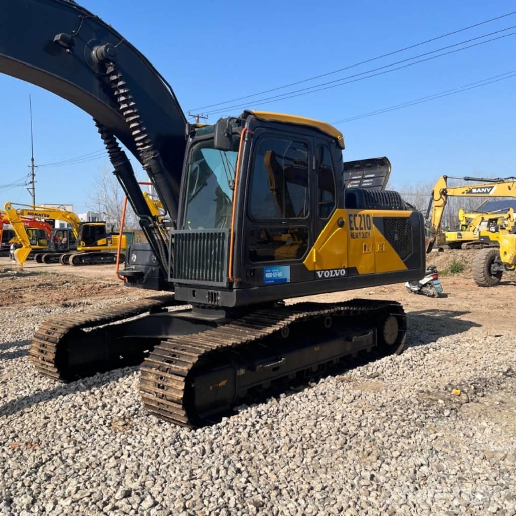 Volvo EC 210 حفارات زحافة