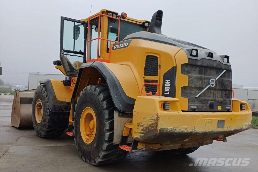 Volvo L180H لوادر بعجل