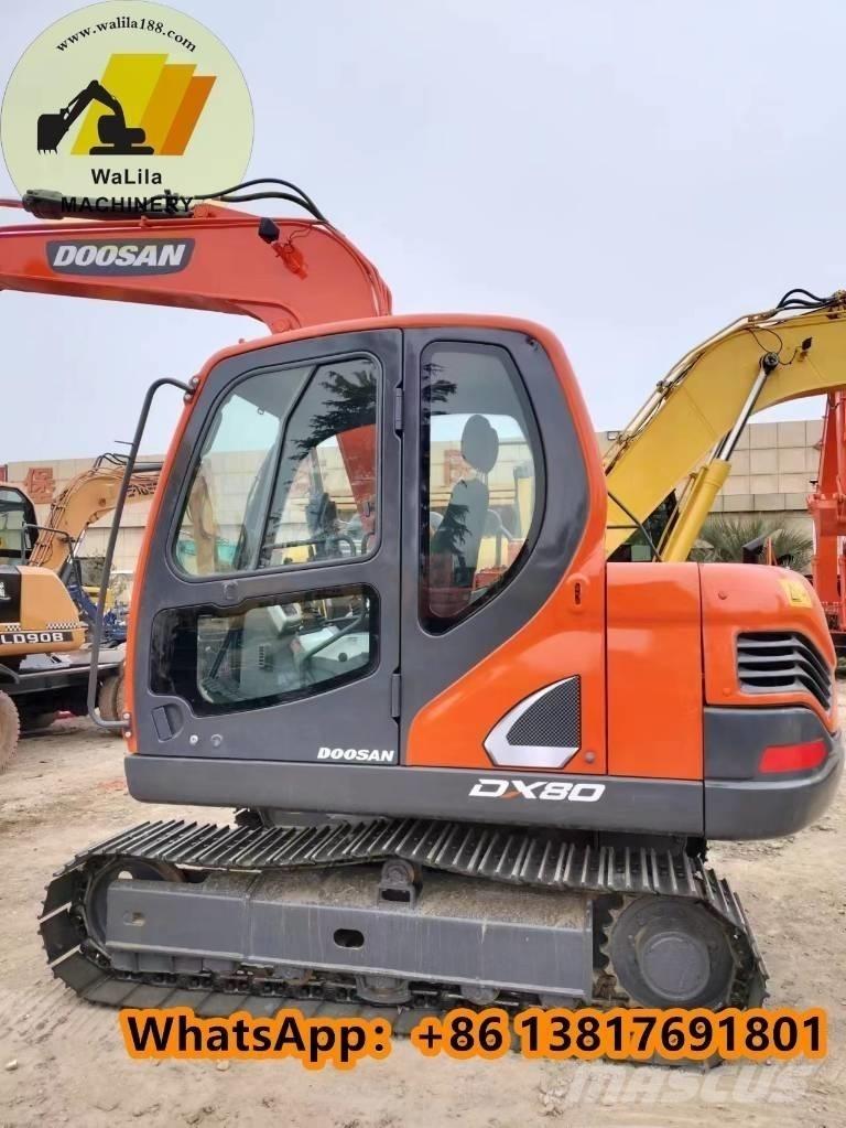 Doosan DX 80 R حفارات وسط 7 طن - 12 طن