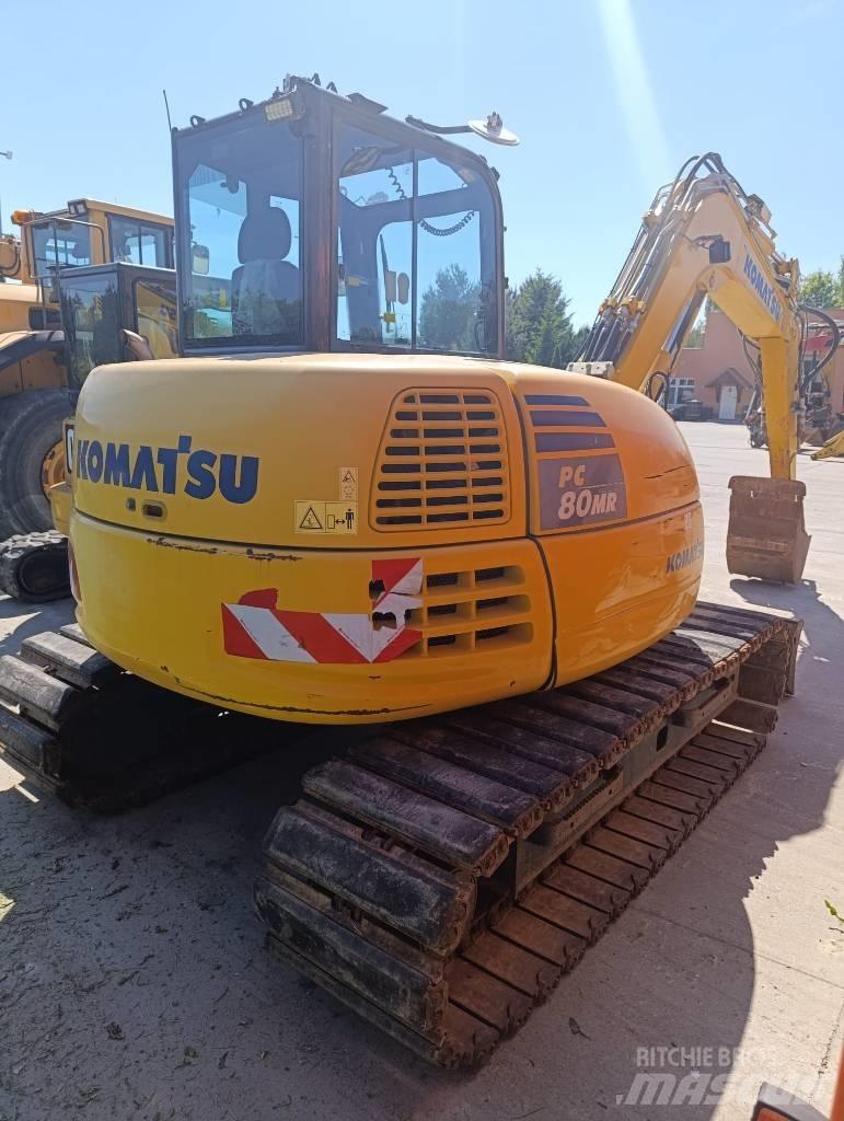 Komatsu PC 80 MR حفارات وسط 7 طن - 12 طن