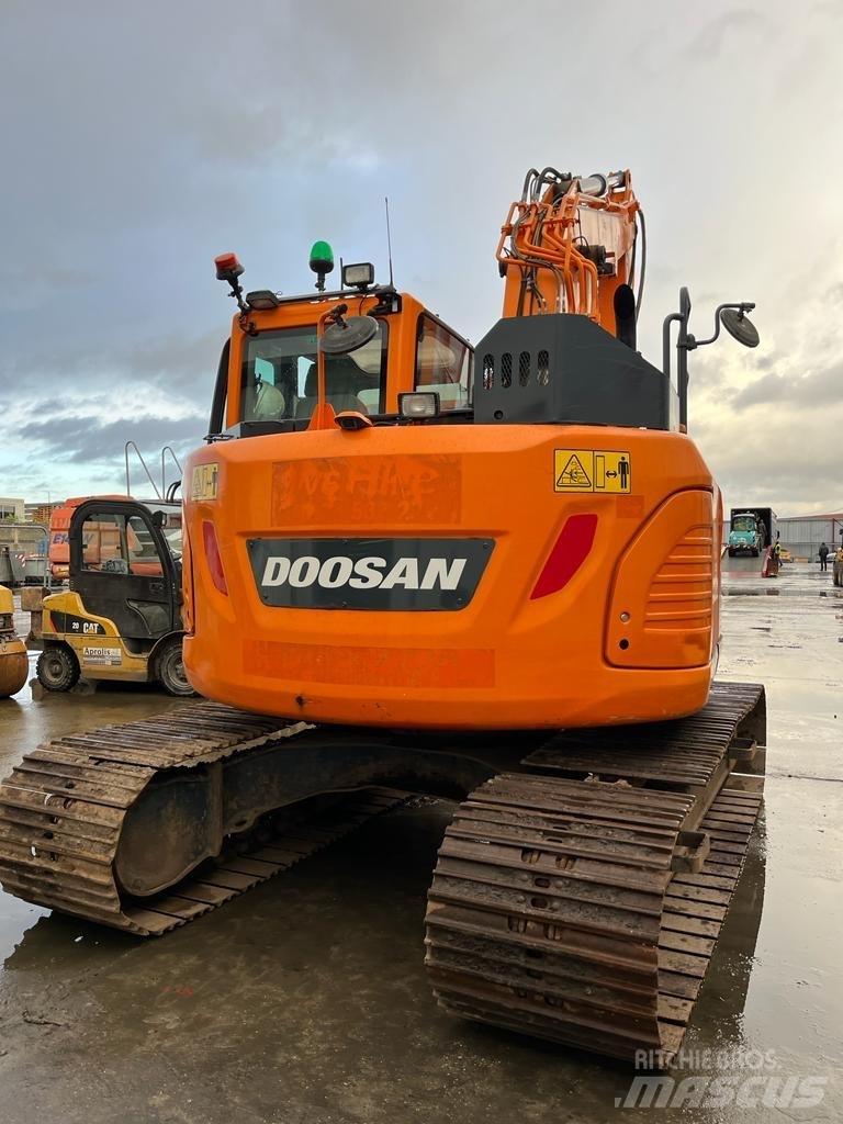 Doosan DX140 LCR حفارات زحافة