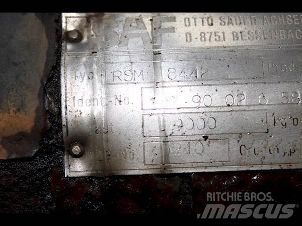 SAF RSM 8442 محور العجلة