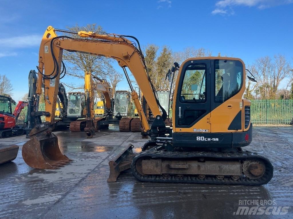 Hyundai R80CR-9A حفارات وسط 7 طن - 12 طن