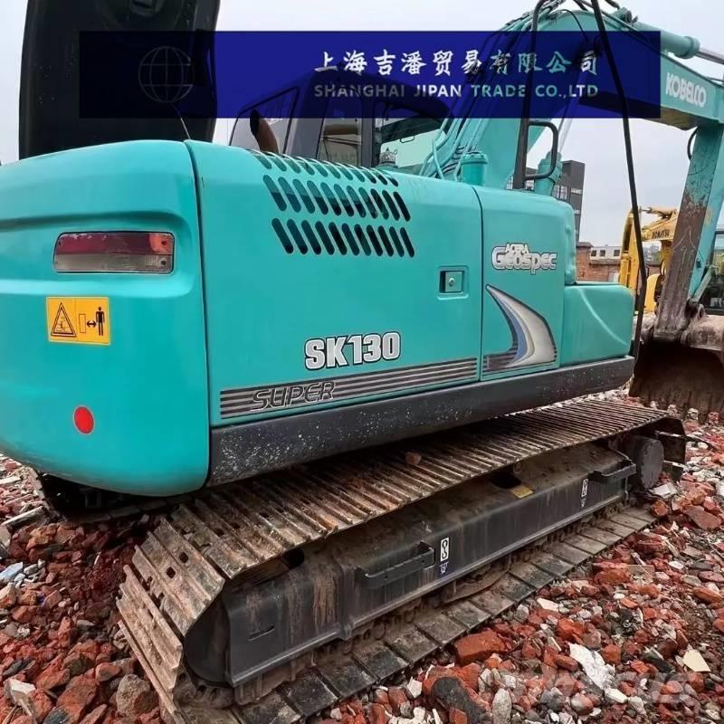 Kobelco 130 حفارات وسط 7 طن - 12 طن