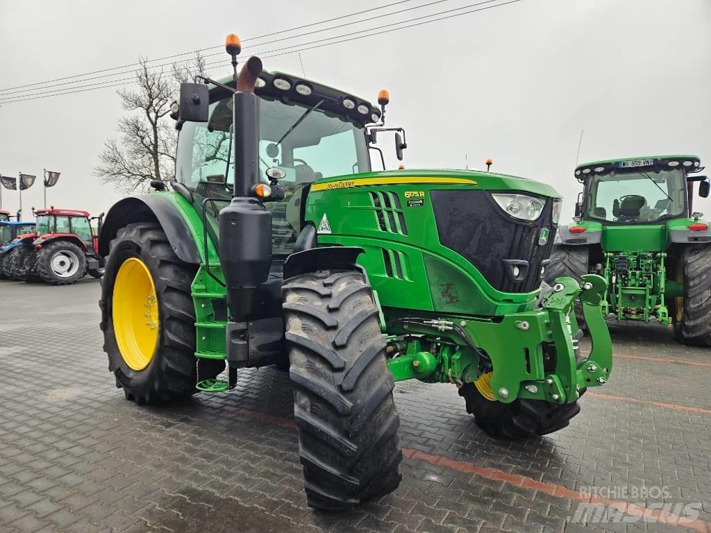 John Deere 6175 R الجرارات