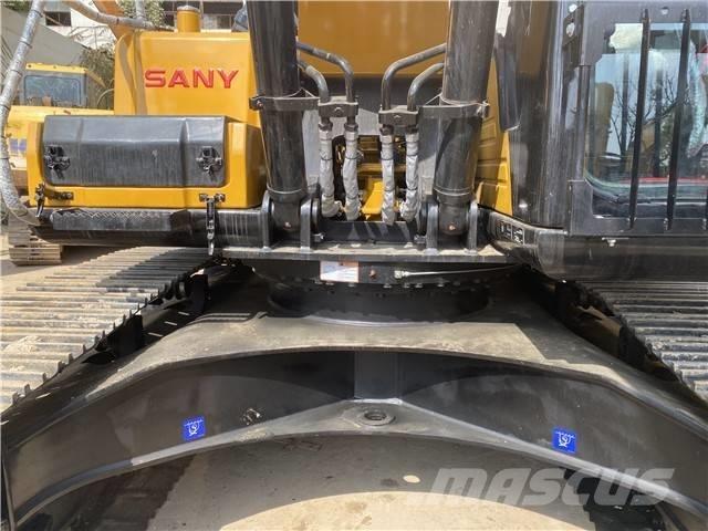 Sany SY 215 C-pro حفارات زحافة