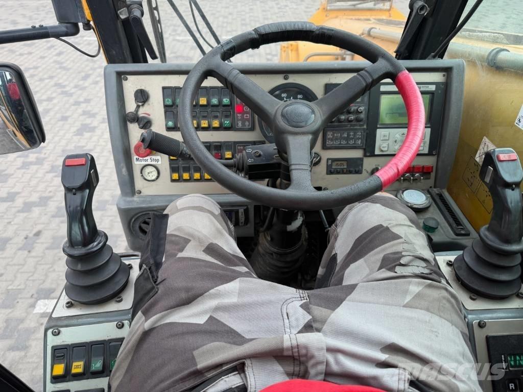Demag AC 40-1 City رافعات صالحة لكل أنواع الطرق