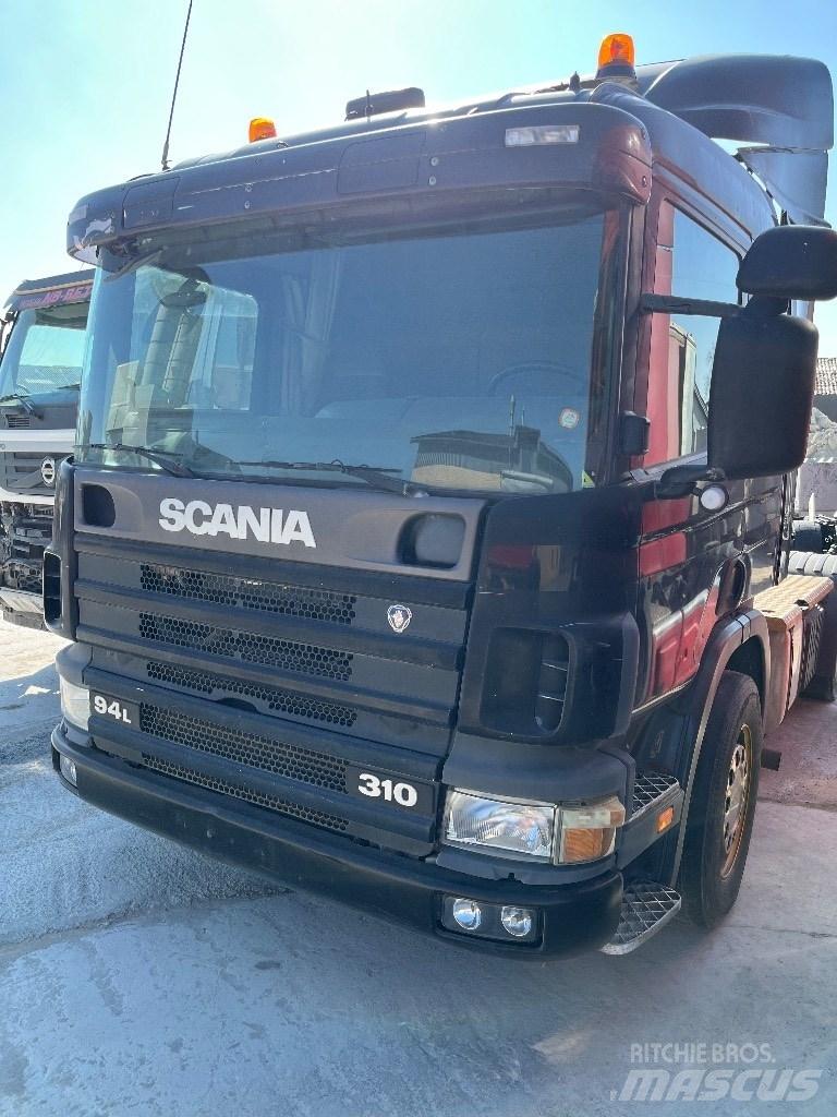Scania P 94 L 310 وحدات الجر