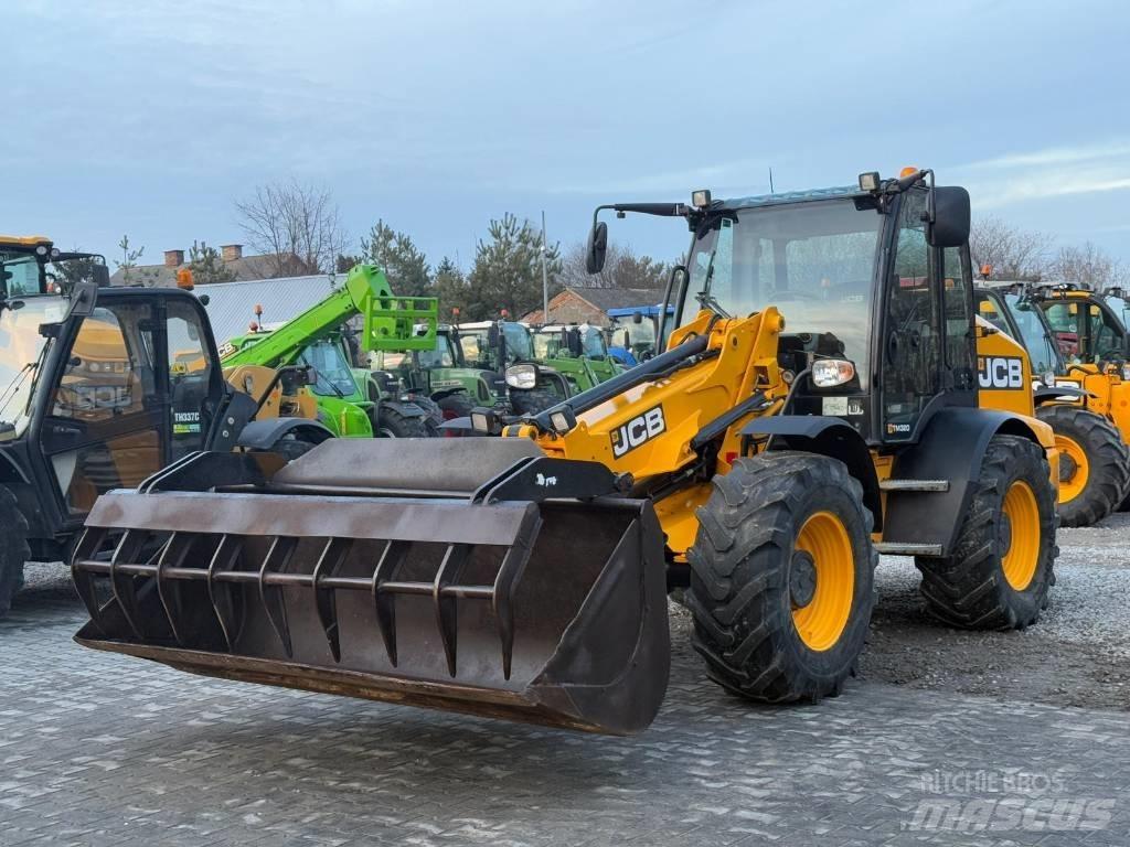 JCB TM 320 معدات مناولة لأغراض الزراعة