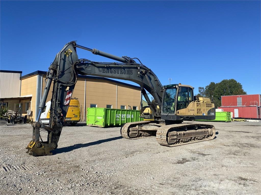 Volvo EC 360 C L حفارات زحافة