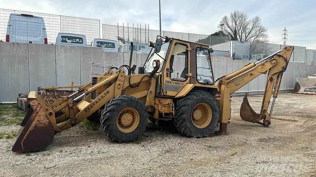Fiat ALLIS BH4.5 لوادر ذات جرافات عكسية