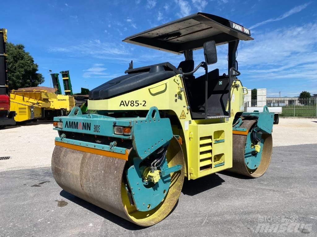 Ammann AV 85-2 مداحل ثنائية الاسطوانة