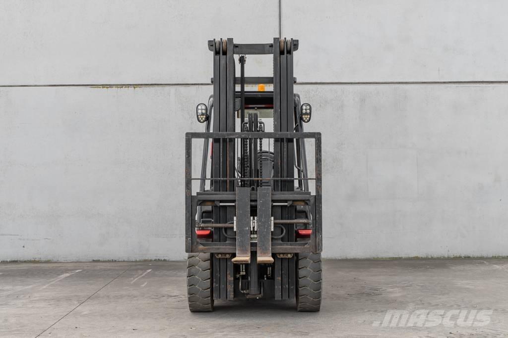 Manitou MI 30 D شاحنات الديزل
