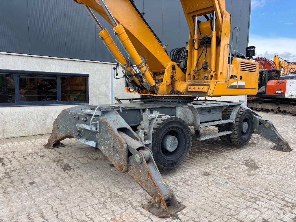Liebherr A 904 C مناولات المخلفات / مناولات صناعية