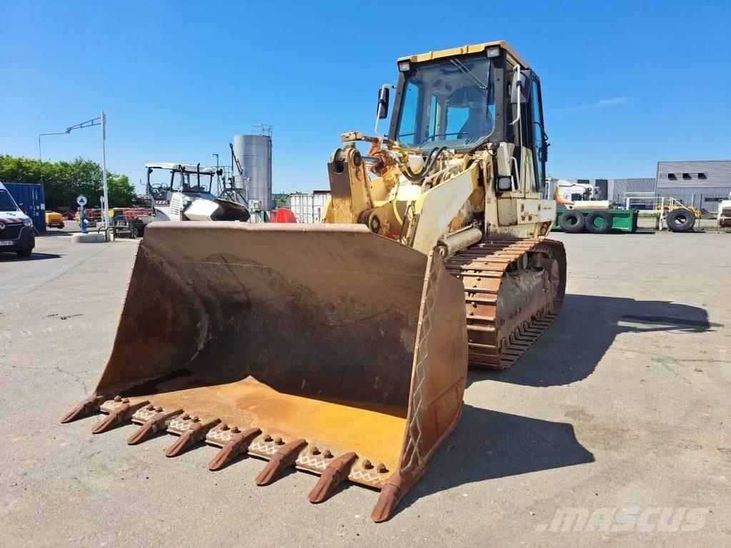 CAT 963C لوادر زحافة