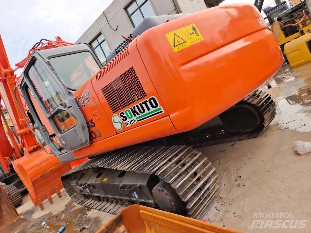 Hitachi ZAXIS 200-3G حفارات زحافة