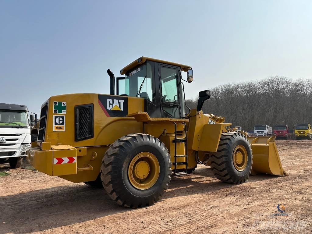 CAT 950G لوادر بعجل