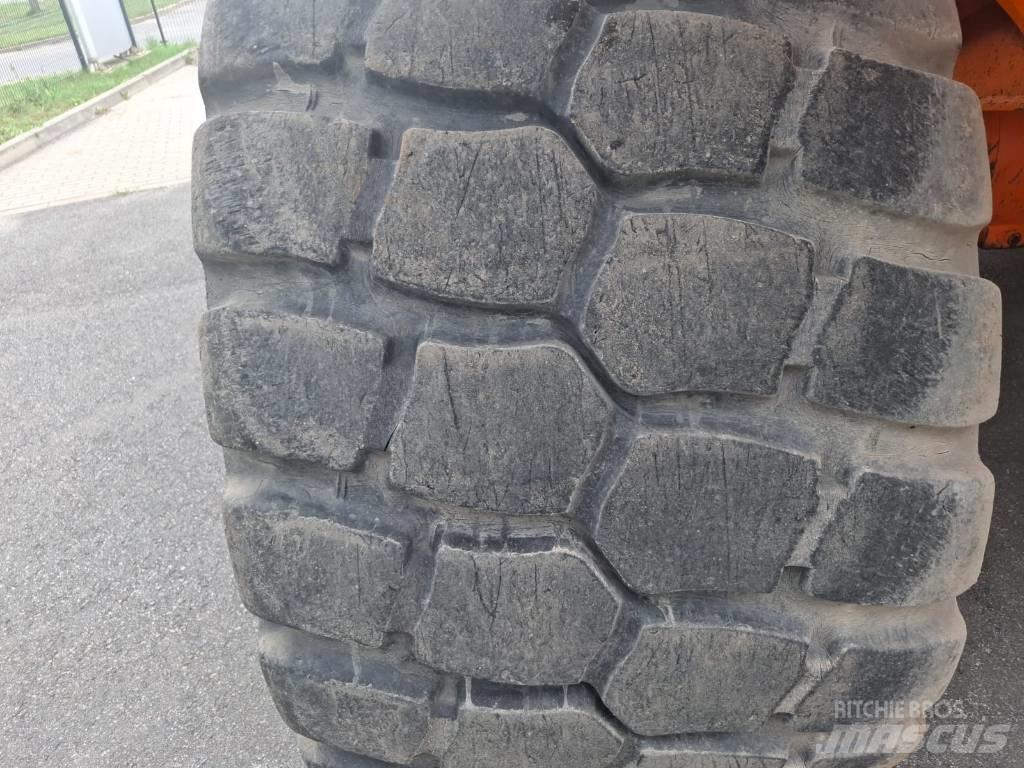 Doosan DA 30 ساحبات مفصلية