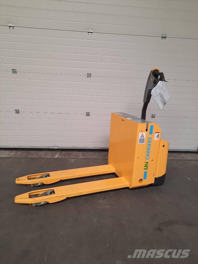 UniCarriers PLL200 معدات الرفع منخفض المستوى