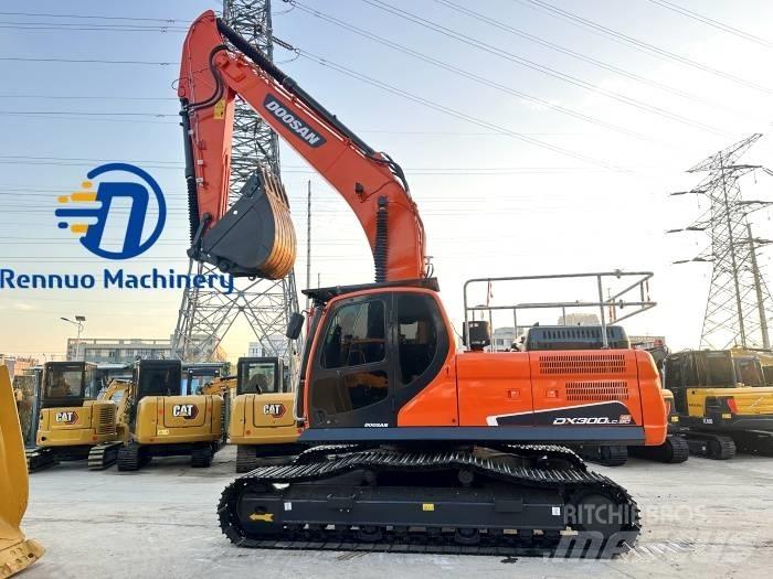 Doosan DX 300LC-9C حفارات زحافة
