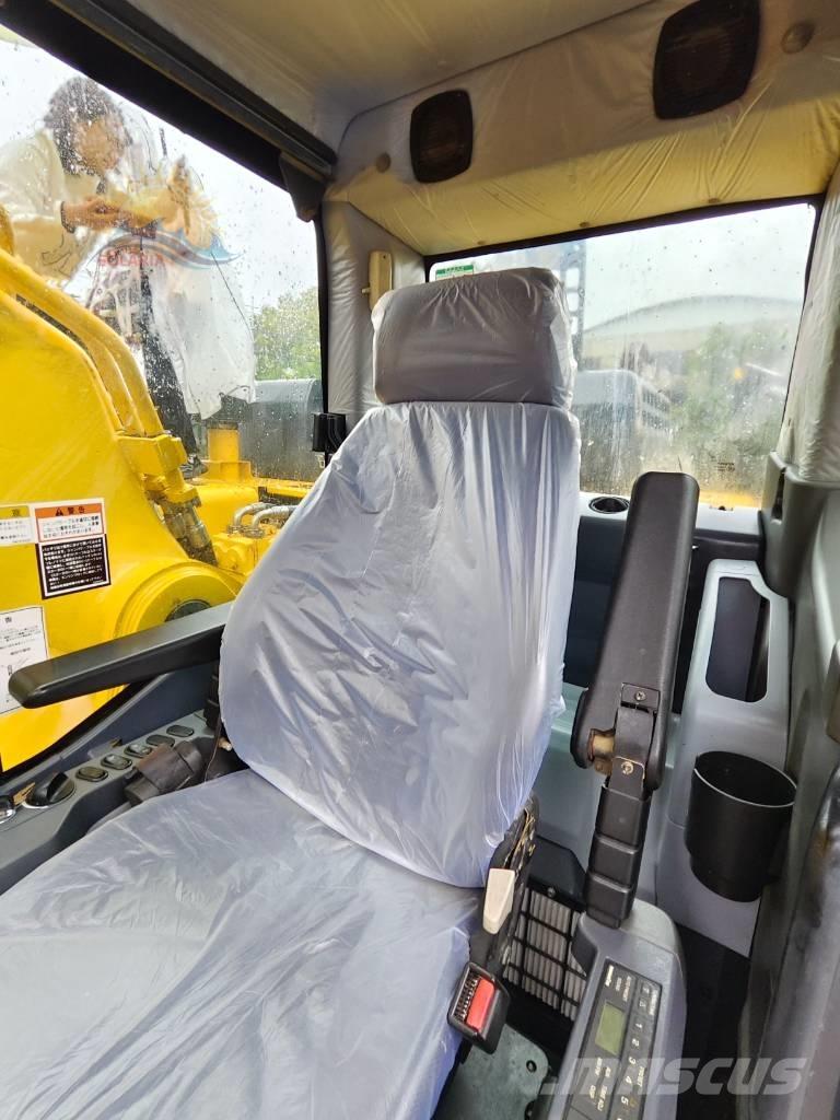 Komatsu PC 400-8 R حفارات زحافة