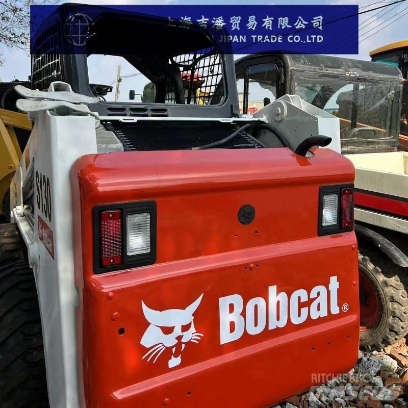 Bobcat S 130 لوادر انزلاقية التوجيه