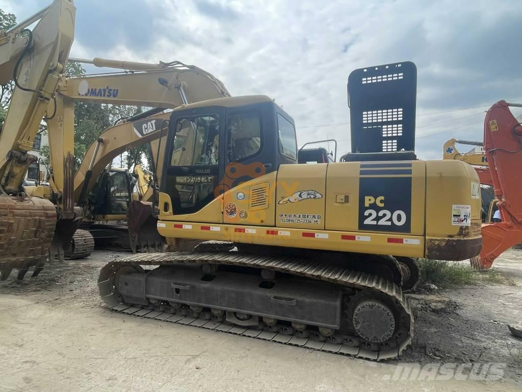 Komatsu PC 220-7 حفارات زحافة