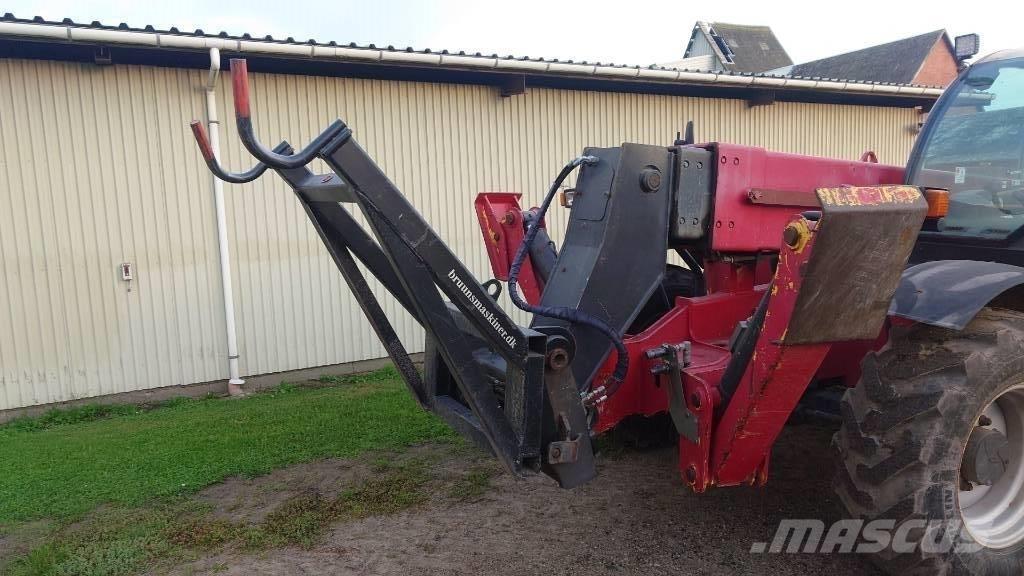 New Holland LM 1345 مناولات متداخلة