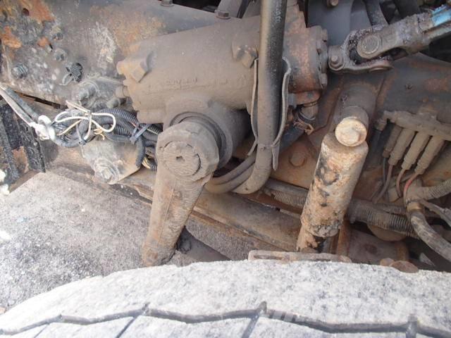 International 7400 حراثات ونصول الجليد