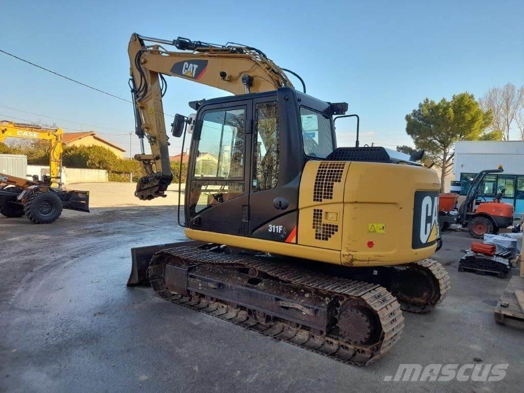CAT 311 F BLADE حفارات زحافة