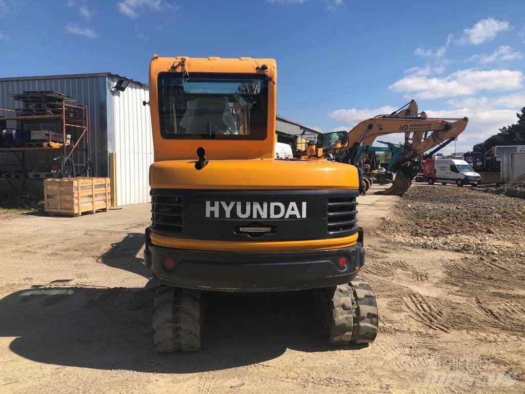 Hyundai R55-9 حفارات صغيرة أقل من 7 طن (حفارات صغيرة)