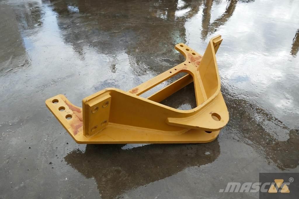 CAT 140M3 Drawbar مكونات أخرى