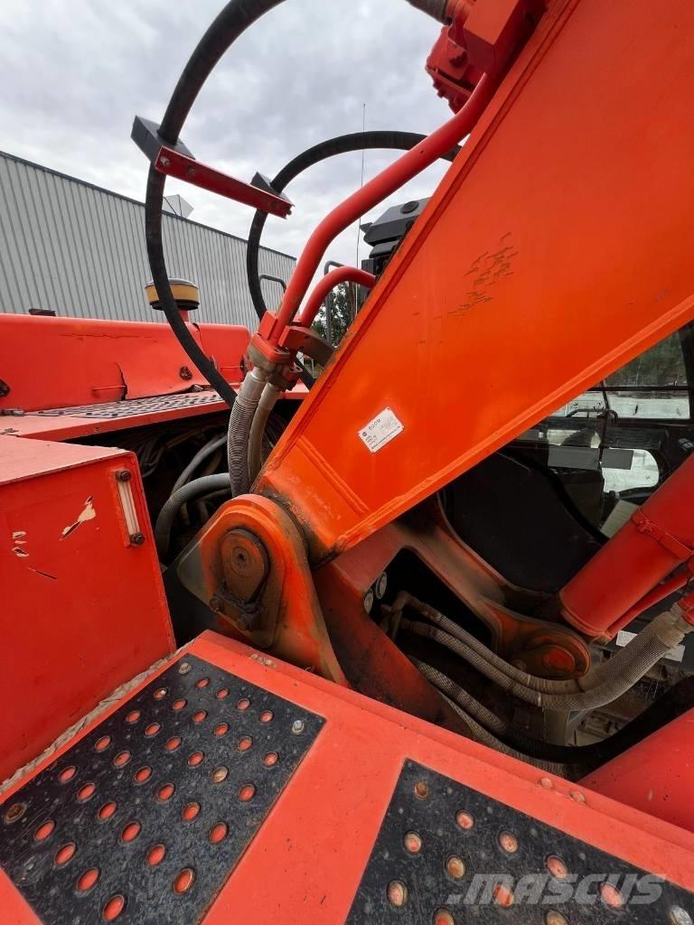 Hitachi ZX 470 H-3 حفارات زحافة