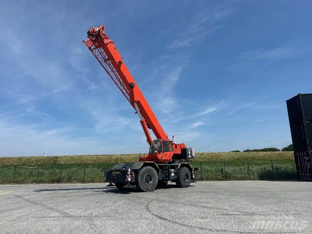 Terex A600 رافعات الطرق الوعرة