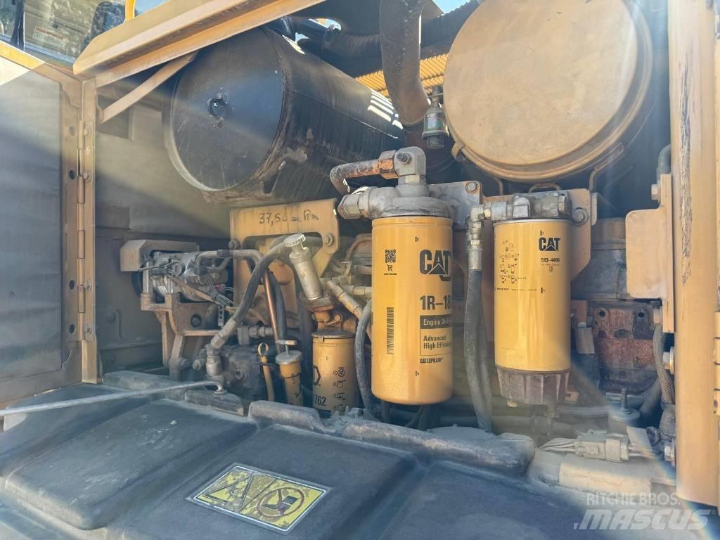 CAT 140 H VHP PLUS معدات تمهيد الطرق