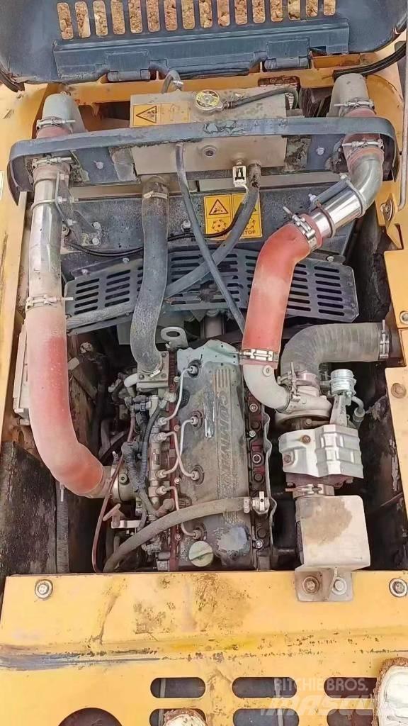 XCMG XE 135 D حفارات زحافة