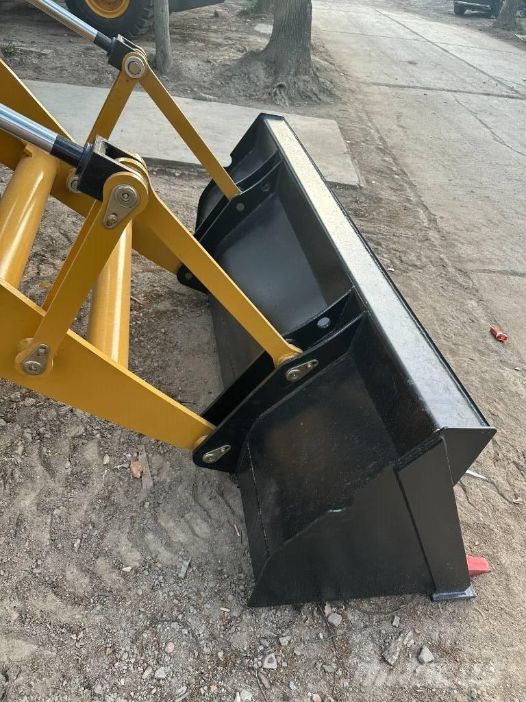 CAT CAT 420 F لوادر ذات جرافات عكسية