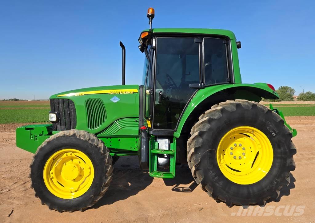 John Deere 6320 الجرارات