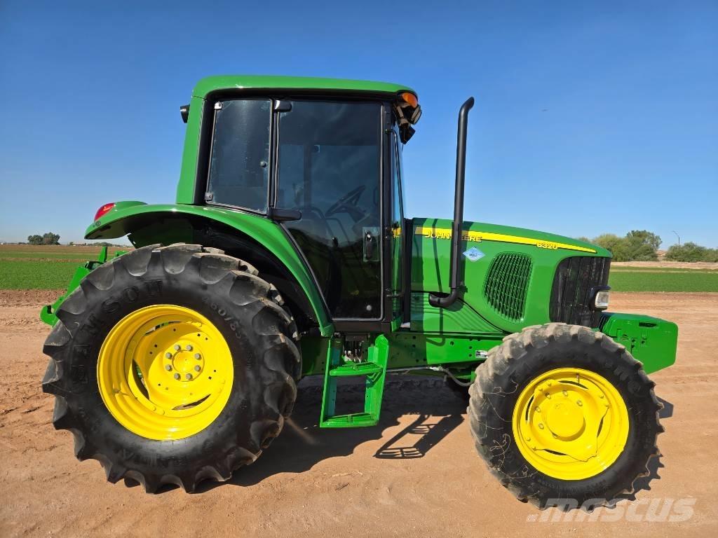 John Deere 6320 الجرارات