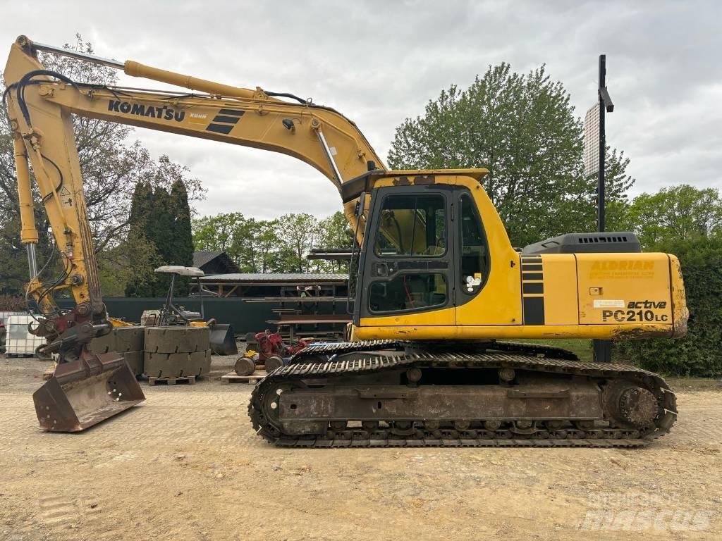 Komatsu PC 210 LC-6K حفارات زحافة