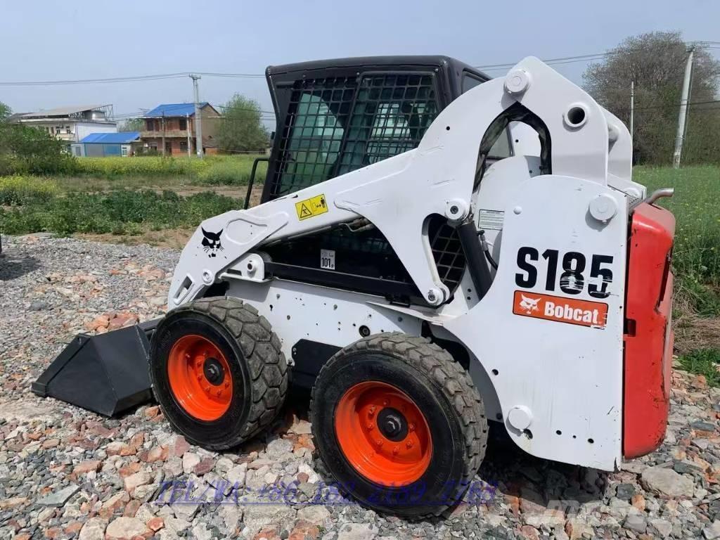Bobcat S185 لوادر انزلاقية التوجيه