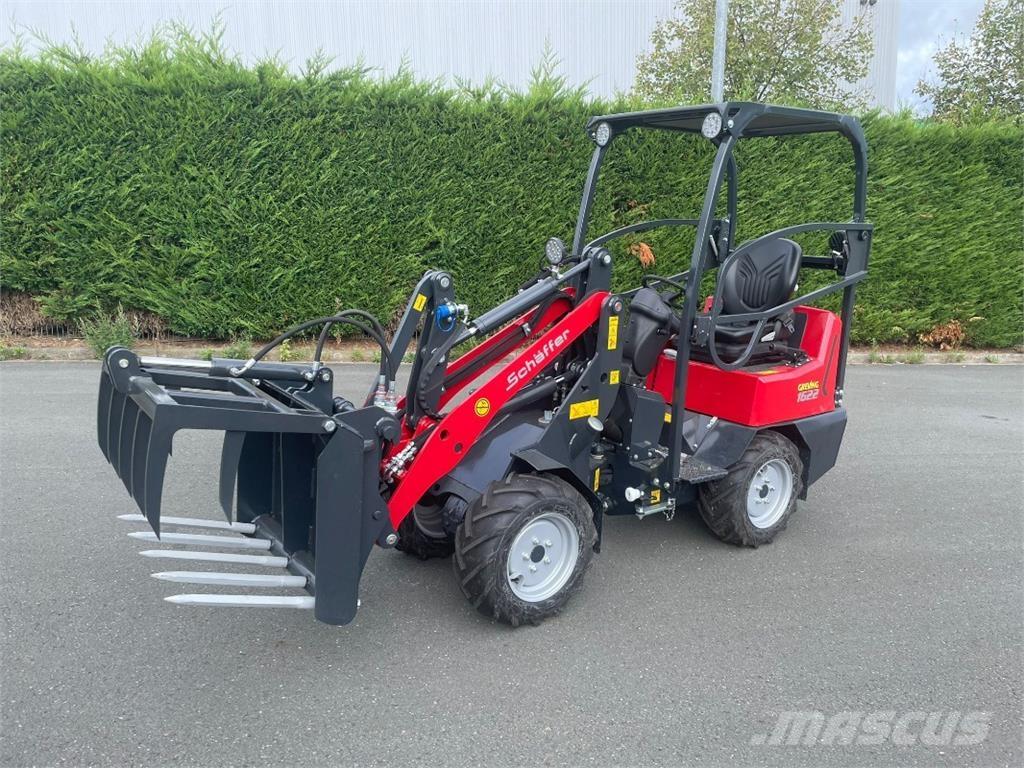 Schäffer 1622 ماكينات زراعية أخرى