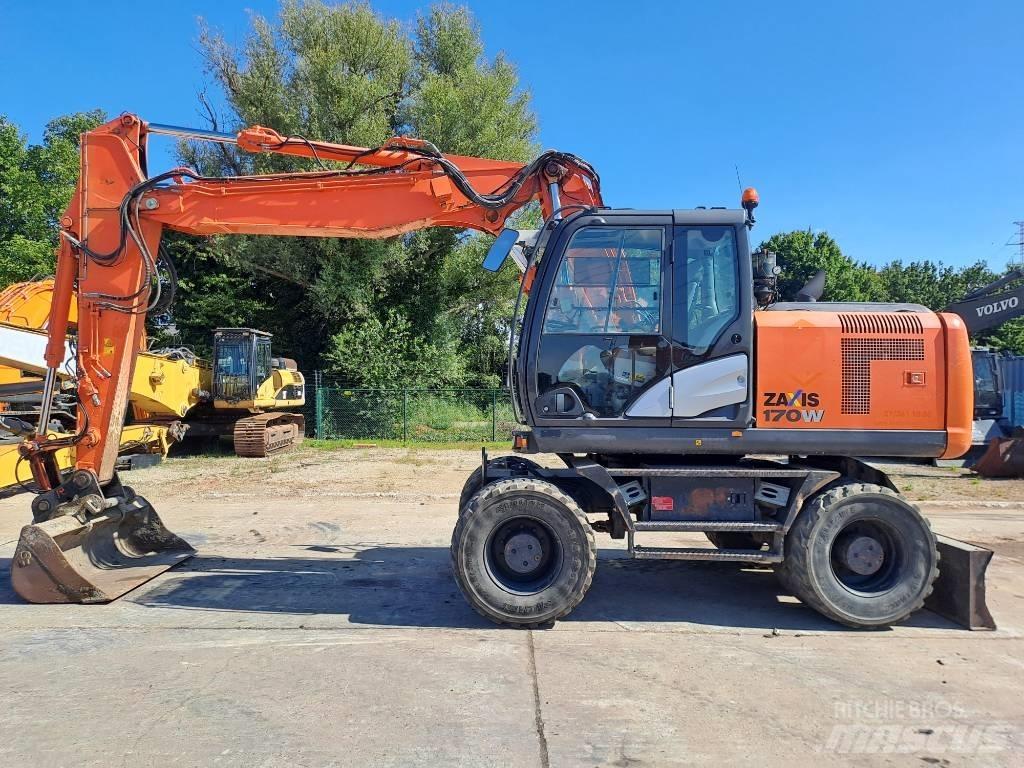 Hitachi ZX 170 W-5 B حفارات بعجل