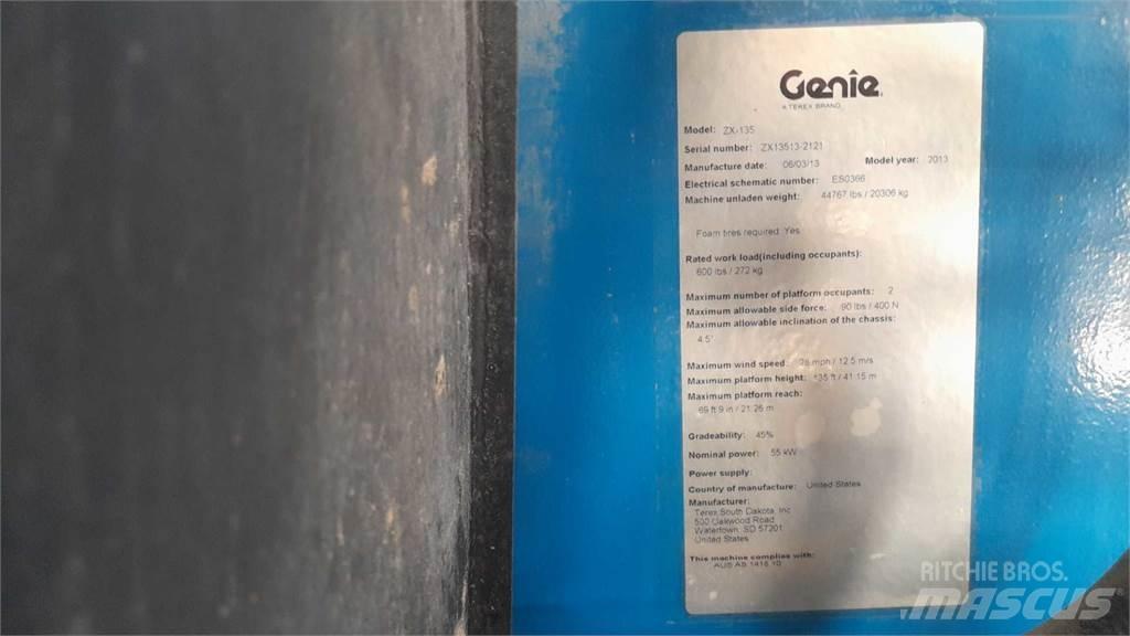 Genie Z135/70 رافعات سلة مفصلية