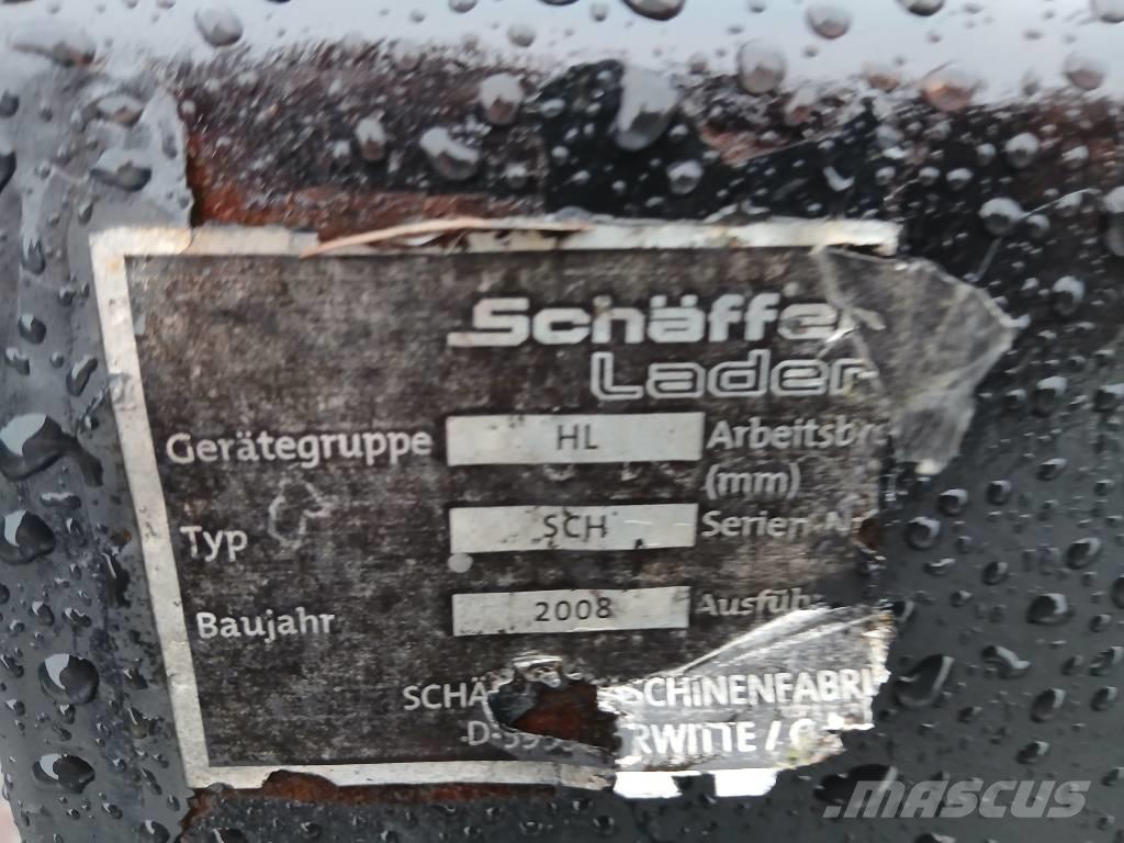 Schäffer 2020 لوادر صغيرة