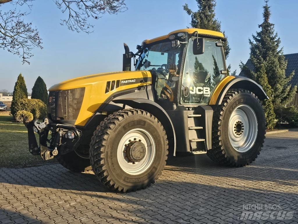 JCB Fastrac 7230 الجرارات