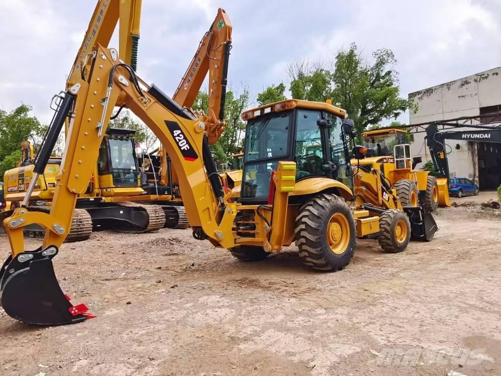 CAT 420 F 100% New لوادر ذات جرافات عكسية
