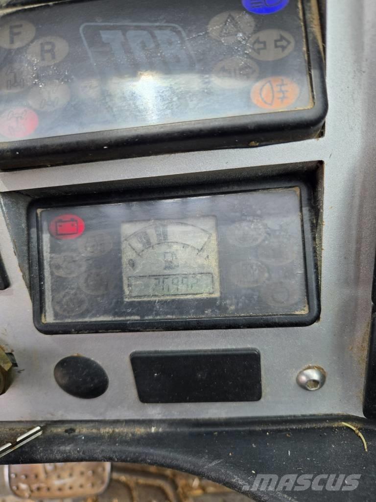 JCB 524-50 مناولات متداخلة