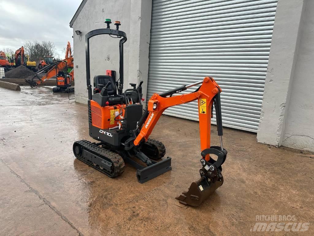 Doosan DX 10 Z حفارات صغيرة أقل من 7 طن (حفارات صغيرة)