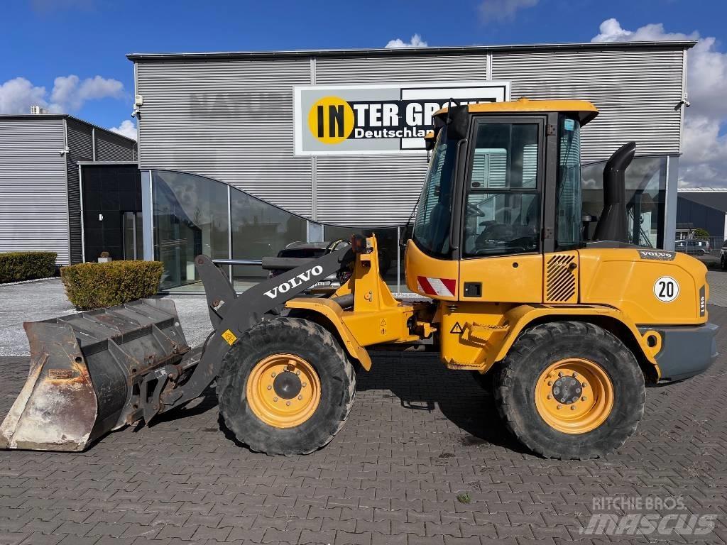 Volvo L 35 G لوادر بعجل